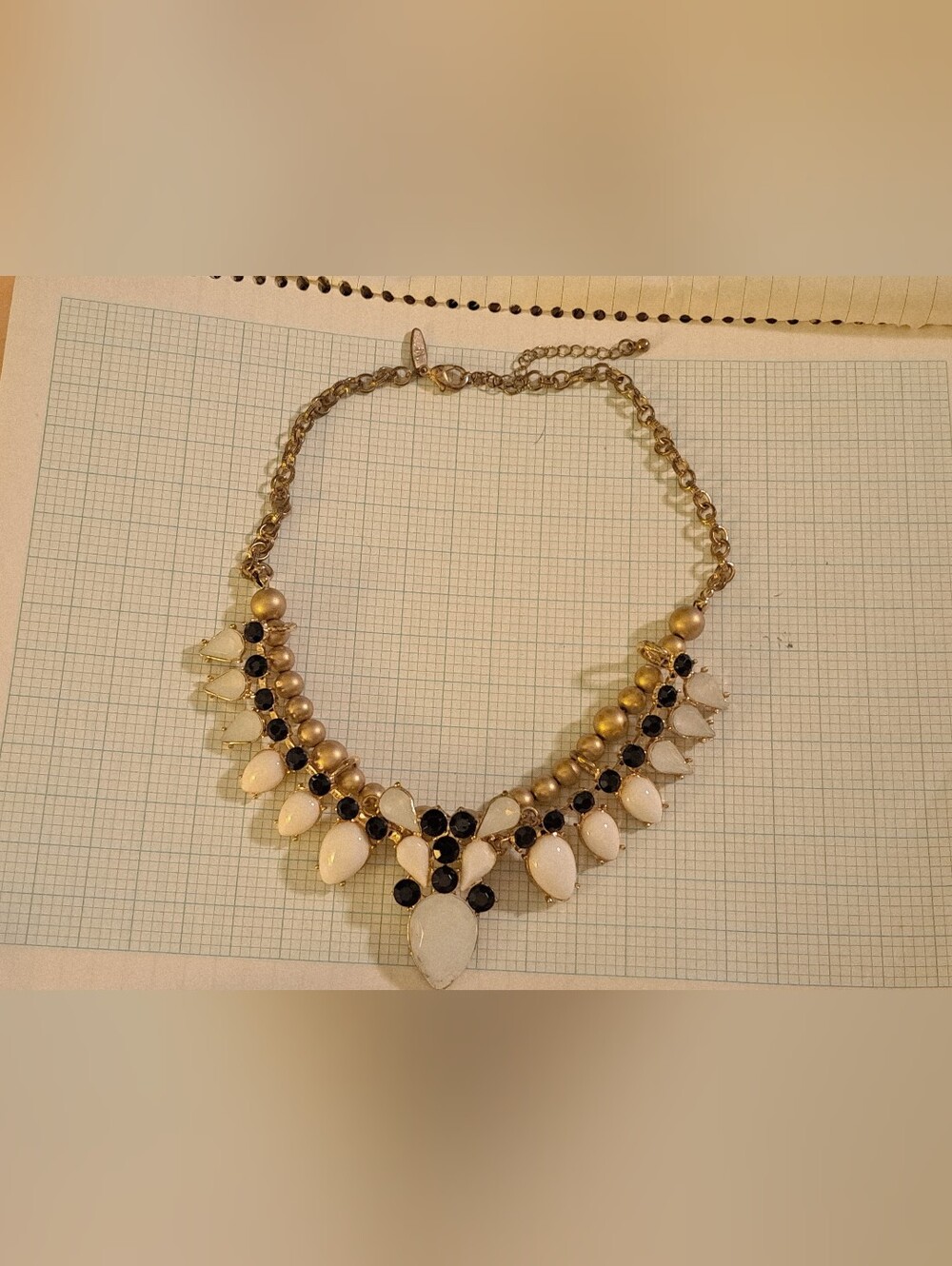 NY Collection Gold-Tone Necklace with White, Cream and Black Accents